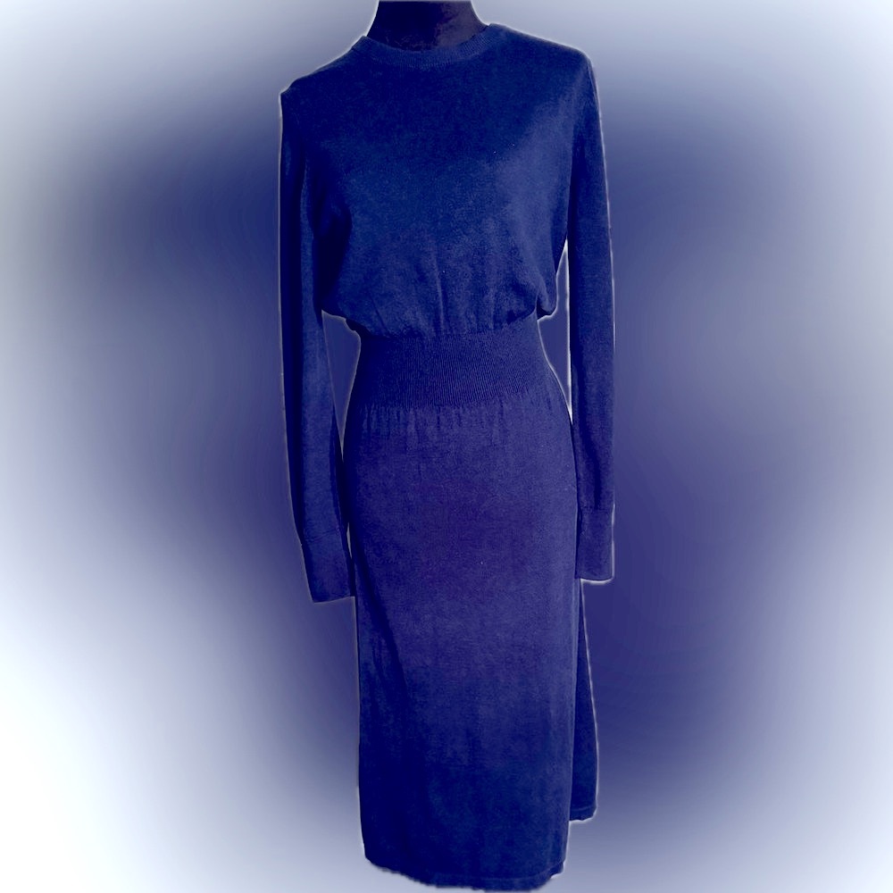 Banana Republic navy blue sweater dress, long sleeve, rib waist open back size L